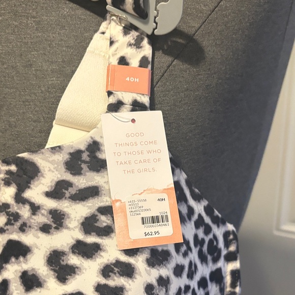 Cacique Black and White Animal Print Bra - Picture 2 of 5